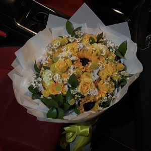 Golden Glow Bouquet