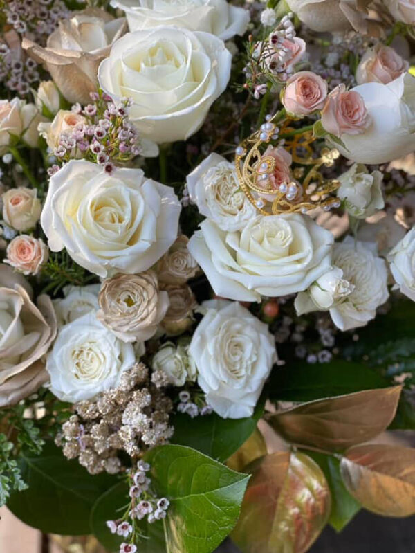 Ivory Elegance - Image 4